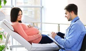 宫角妊娠有什么症状