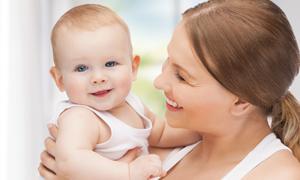 哺乳期化妆对宝宝的危害