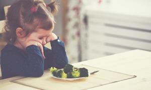 小孩挑食不吃饭怎么办好